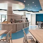 Hotel Kyriad Poitiers Jules Verne Site Du Futuroscope 3*