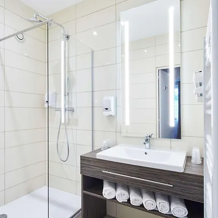 酒店 Kyriad Poitiers Jules Verne Site Du Futuroscope 沙斯讷伊迪普瓦图