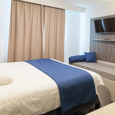 Kyriad Poitiers Jules Verne Site Du Futuroscope 3* 沙斯讷伊迪普瓦图