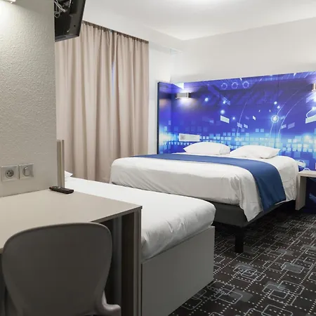 Hotel Kyriad Poitiers Jules Verne Site Du Futuroscope 3*