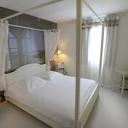 Kyriad Poitiers Jules Verne Site Du Futuroscope