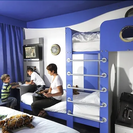 Hotel Kyriad Poitiers Jules Verne Site Du Futuroscope 3*