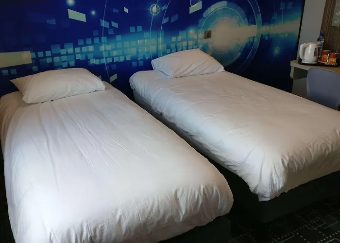 Kyriad Poitiers Jules Verne Site Du Futuroscope 3* Chasseneuil-du-Poitou