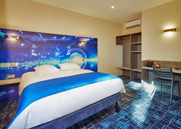 Hotel Kyriad Poitiers Jules Verne Site Du Futuroscope 3*