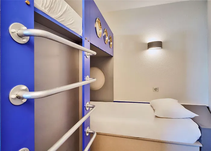 Hotel Kyriad Poitiers Jules Verne Site Du Futuroscope