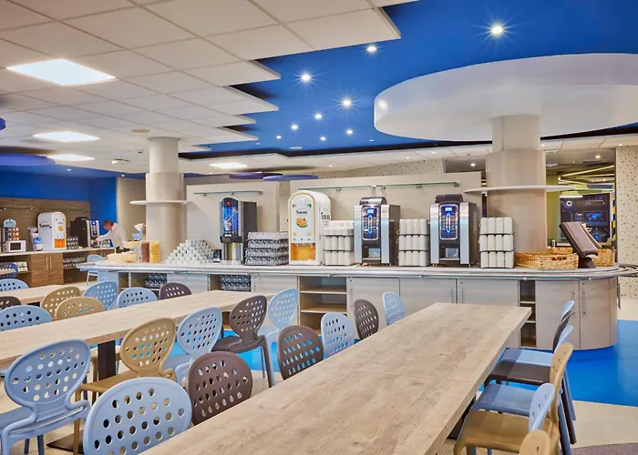 Kyriad Poitiers Jules Verne Site Du Futuroscope Hotel Chasseneuil-du-Poitou