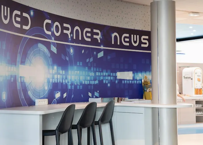 Hotel Kyriad Poitiers Jules Verne Site Du Futuroscope 3*