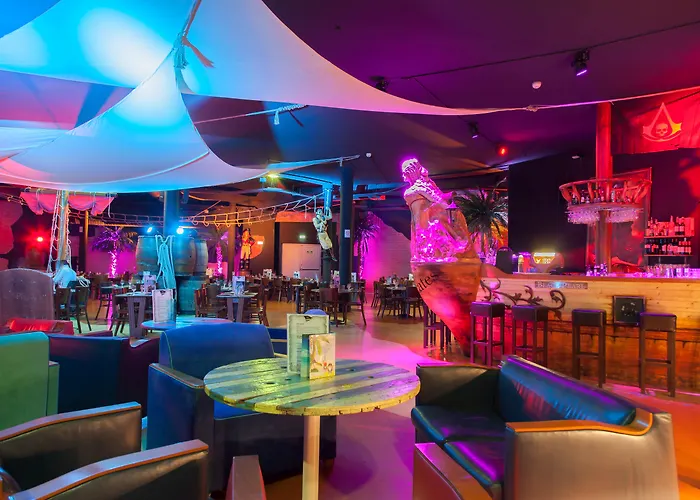 Hotel Kyriad Poitiers Jules Verne Site Du Futuroscope 3*