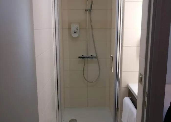 Hotel Kyriad Poitiers Jules Verne Site Du Futuroscope