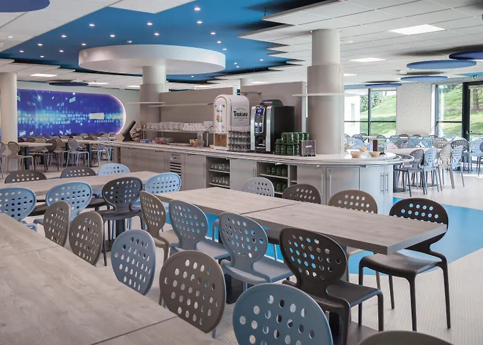 Kyriad Poitiers Jules Verne Site Du Futuroscope 3*