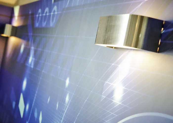 Kyriad Poitiers Jules Verne Site Du Futuroscope Hotel