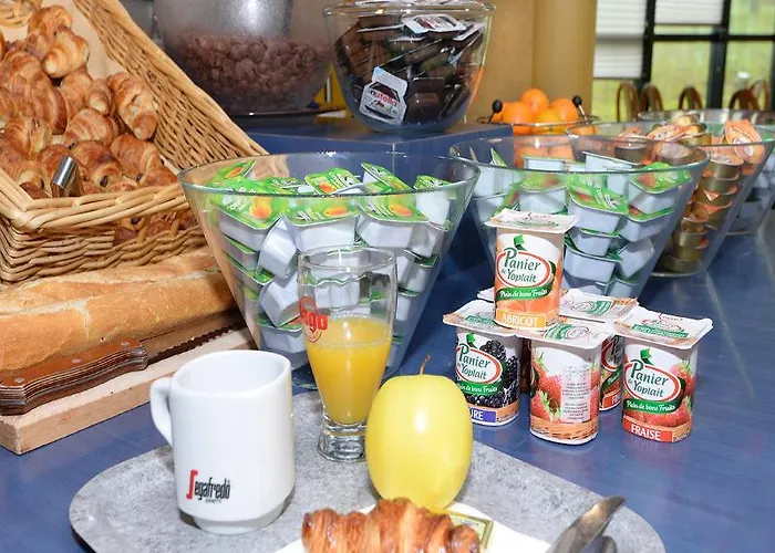 Kyriad Poitiers Jules Verne Site Du Futuroscope