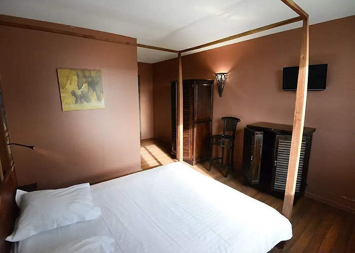 Kyriad Poitiers Jules Verne Site Du Futuroscope Hotel